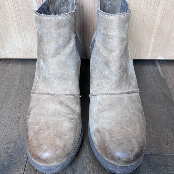 Sorel Joan of Arctic II Wedge Slip-On Booties Tan Leather Size 8 Waterproof - Picture 5 of 7